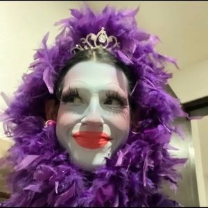 Meet your Posher, Ronald